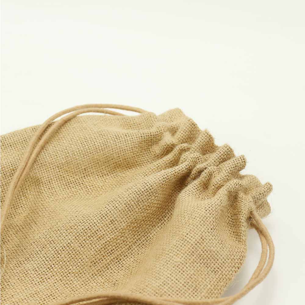 Jute Drawstring Pouches in A4 and A5 Size - Image 5