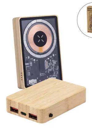 Magnetic Fast Wireless Powerbank 15W in Bamboo Casing