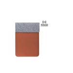 CAMDEN - Giftology 14" Felt Laptop Sleeve With 15W Magnetic Charger - Tan